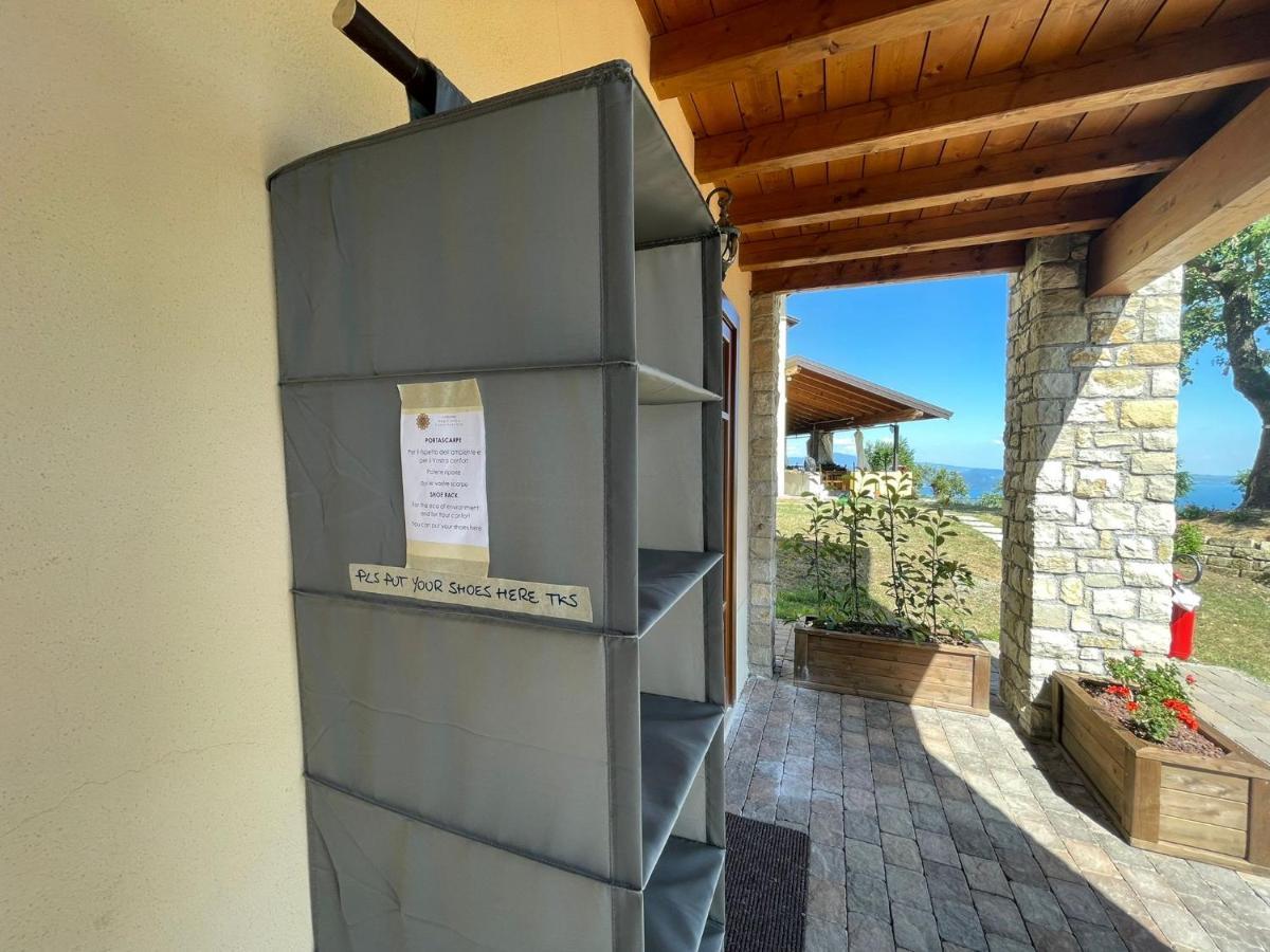 La Fiocchina - Magic Place - Apartments & Studios In Garda Lake - Countryside Farmhouse, Inside The Middle Of The Lake 살로 외부 사진
