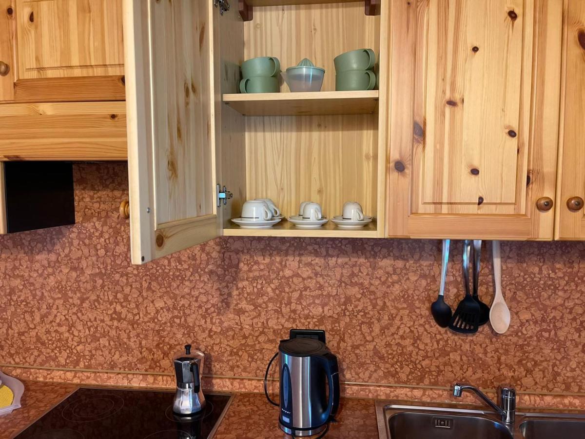 La Fiocchina - Magic Place - Apartments & Studios In Garda Lake - Countryside Farmhouse, Inside The Middle Of The Lake 살로 외부 사진