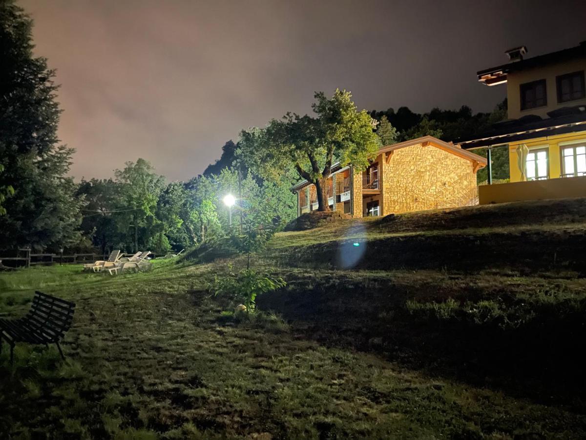 La Fiocchina - Magic Place - Apartments & Studios In Garda Lake - Countryside Farmhouse, Inside The Middle Of The Lake 살로 외부 사진